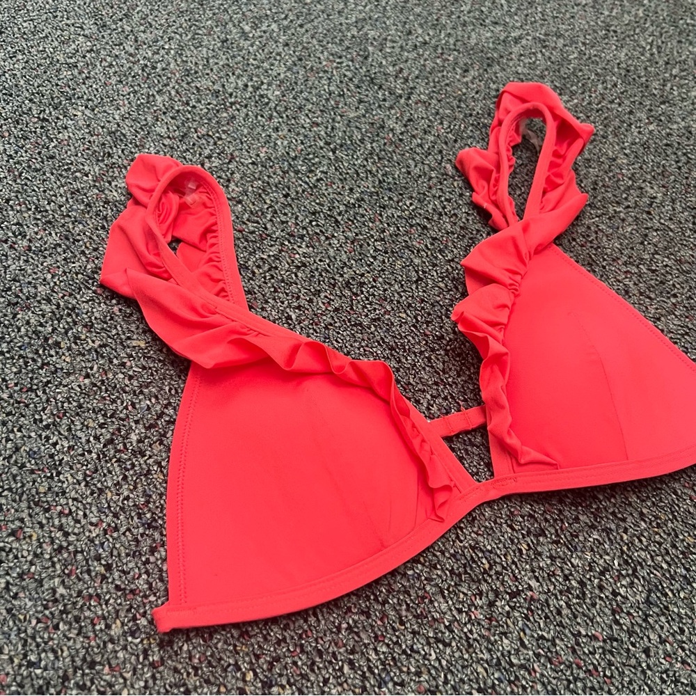 H&M Red Ruffle Shoulder Triangle Bikini Top Casual Flirty Swimwear Bathing Suit - Picture 5 of 12